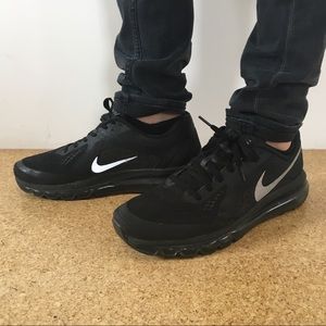 Nike 621077 Men's Air Max Shoes